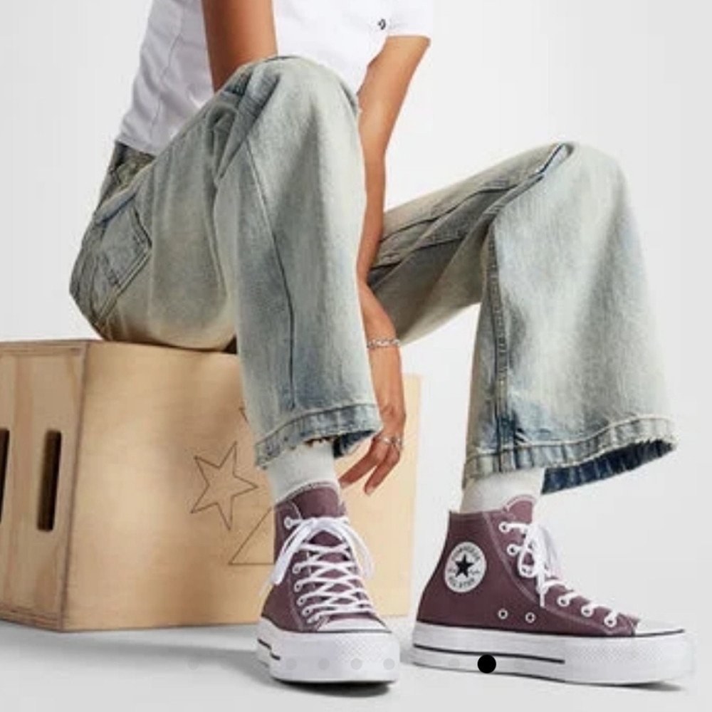 Seasonal Color Platform Chuck Taylor Converse All Star High~Tops Women's 8.5